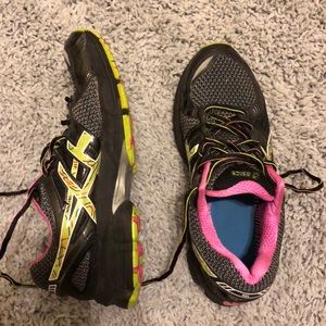 Almost brand new running shoes